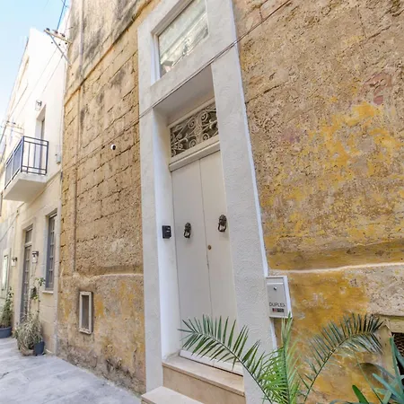 Authentic & Cosy Duplex In Charming By 360 Estates 公寓